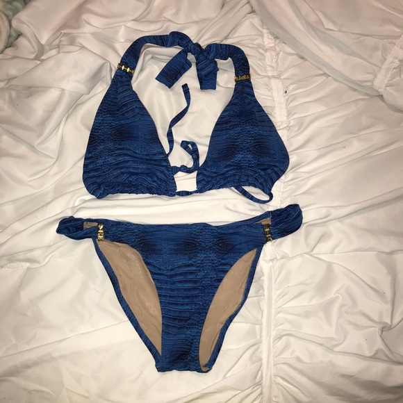 BCBG bikini - Picture 2 of 2